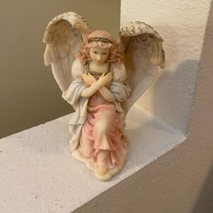 Seraphin Collections . Felicia Adoring Maiden. NWT. In Box. Roman. Figurine.🐠